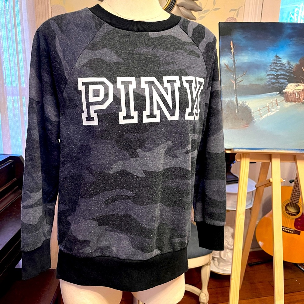 Victoria secret PINK sweatshirt. Gently used condition